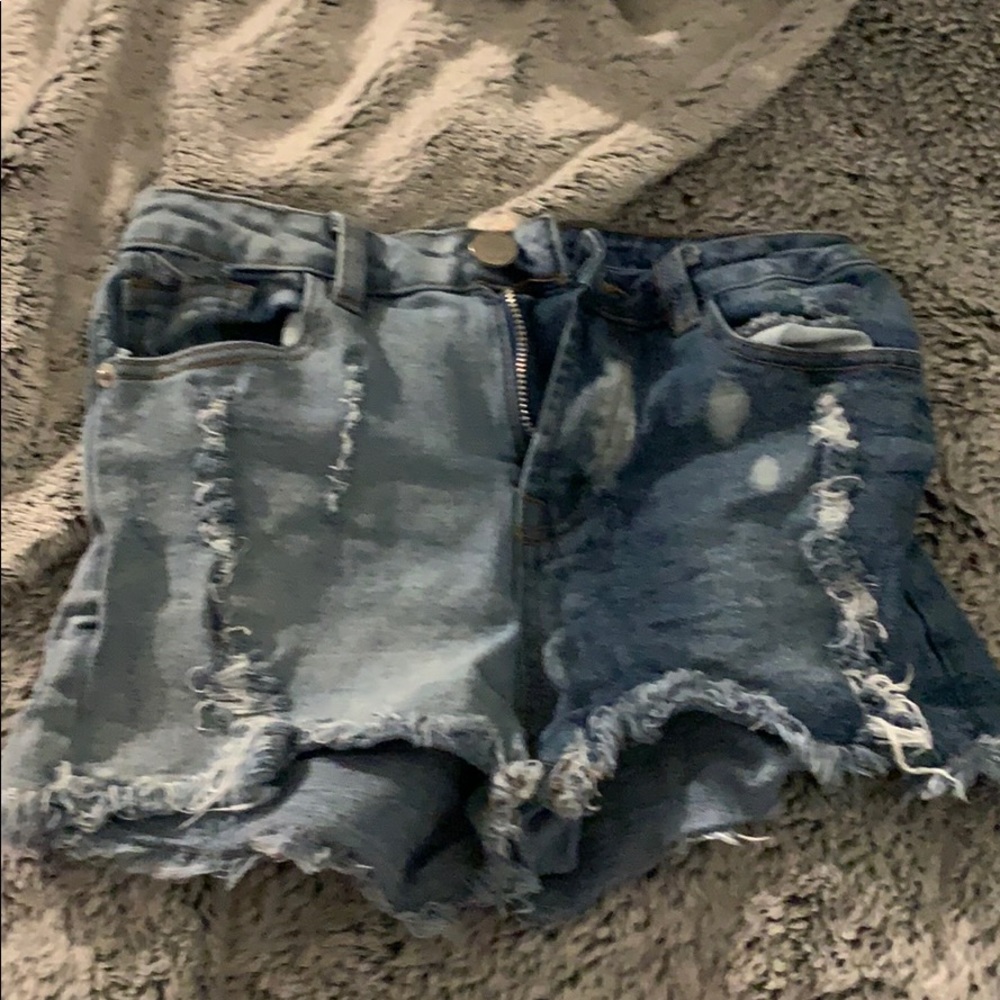GB Shorts